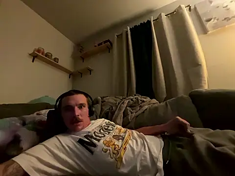 AverageMaleJay online show from 01-10-26, 05:25