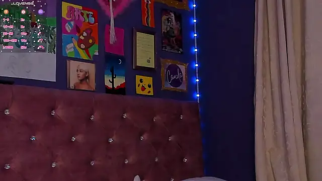 kimhilton  online show from 03-08-26, 03:43