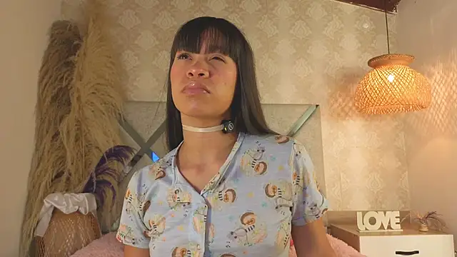 kimhilton  online show from 11-09-25, 03:43