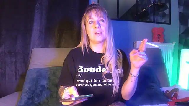 Delichieuse5 online show from 02-19-25, 08:41