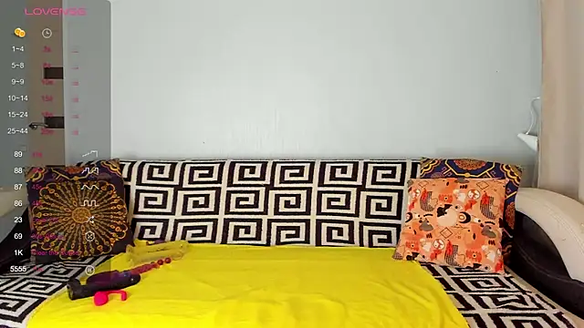 Amalia Mio online show from 11-27-25, 08:04