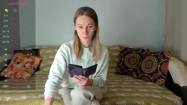 Amalia Mio online show from 12-03-25, 08:03