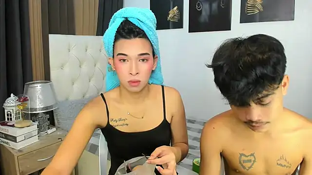 Yourdreamgoddess online show from 10-23-25, 04:27