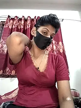 Snapshot of Queen-Any chatting on 10-11-25, 08:54 Queen-Any online show from 10-11-25, 08:54