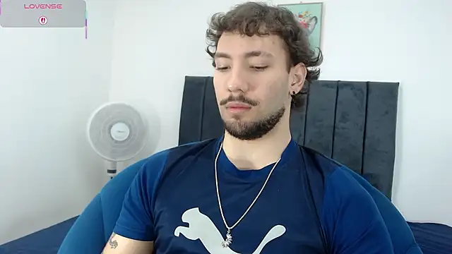 angel kyrozz online show from 02-07-26, 07:11