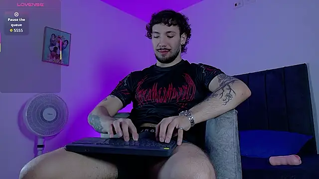 angel kyrozz online show from 02-20-26, 07:05