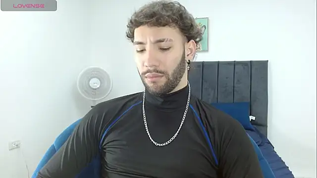 angel kyrozz online show from 01-10-26, 07:20