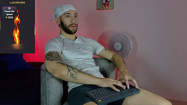 angel kyrozz online show from 03-15-26, 07:10