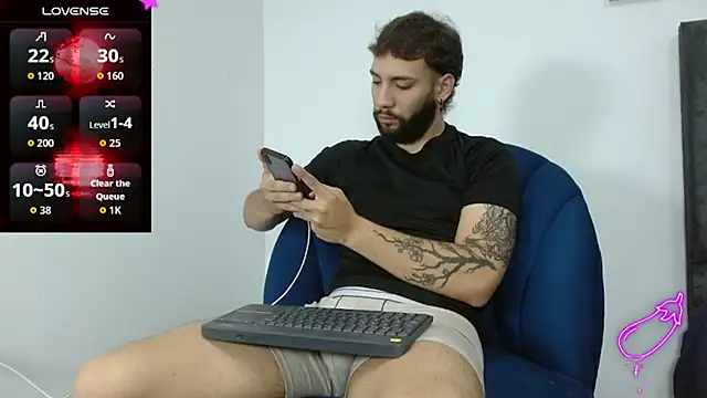 angel kyrozz online show from 11-23-25, 07:13