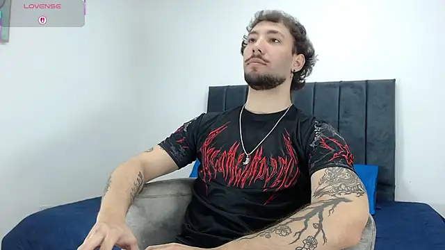 angel kyrozz online show from 02-11-26, 07:03