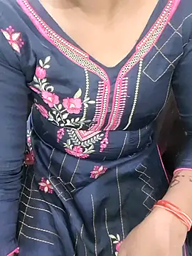 Snapshot of Rita_rani6 chatting on 10-13-25, 03:41 Rita rani6 online show from 10-13-25, 03:41