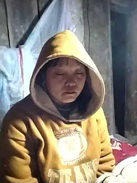 Snapshot of sumaybae chatting on 01-07-26, 05:18 sumaybae online show from 01-07-26, 05:18