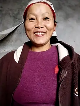 Snapshot of sumaybae chatting on 11-18-25, 04:49 sumaybae online show from 11-18-25, 04:49