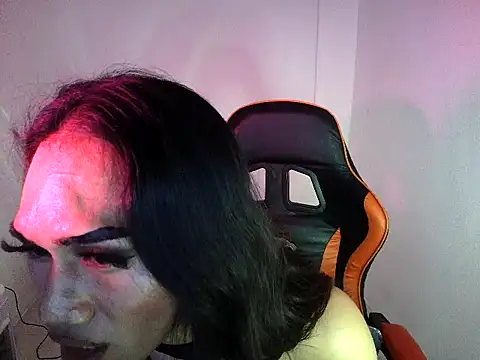 Savana Maison online show from 10-23-25, 02:27