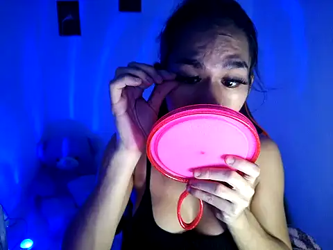 Savana Maison online show from 12-19-25, 03:10