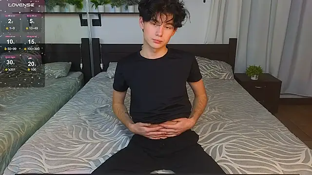 Cute Mike online show from 11-17-25, 02:43