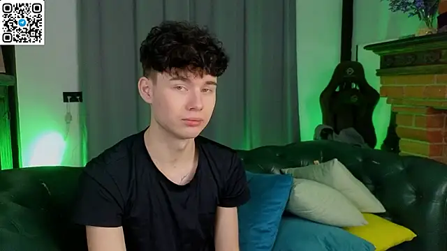 Cute Mike online show from 03-01-26, 08:09