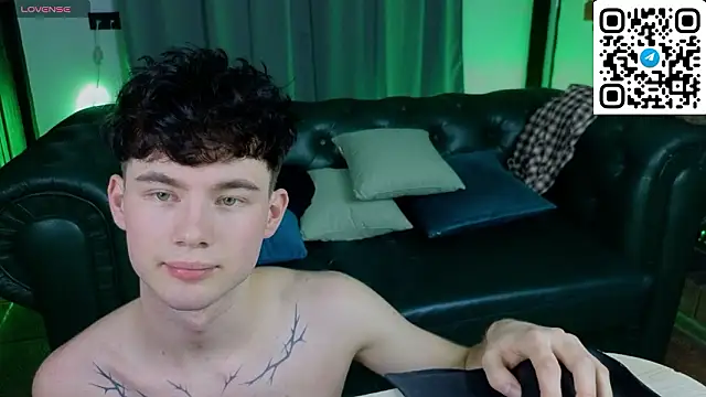 Cute Mike online show from 02-25-26, 08:52