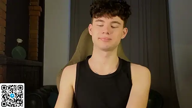 Cute Mike online show from 03-08-26, 05:11