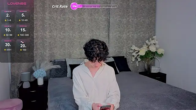 Cute Mike online show from 11-25-25, 03:01