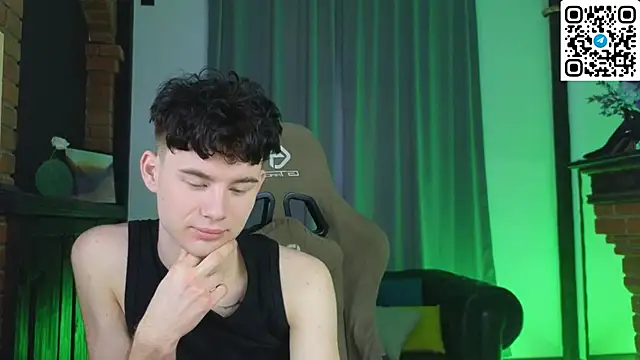 Cute Mike online show from 02-21-26, 02:13