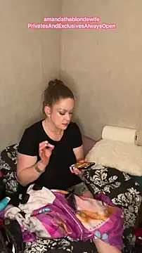 amandatheblondewife online show from 04-08-26, 05:20