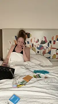 amandatheblondewife online show from 02-25-26, 03:40