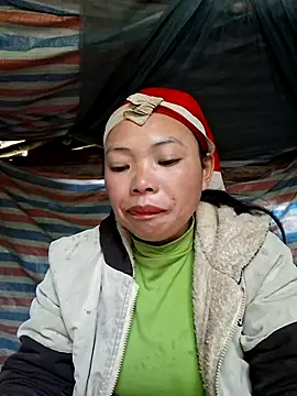 miomio-12 online show from 12-02-25, 12:33