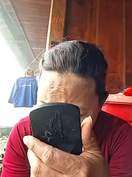 miomio-12 online show from 03-21-26, 05:30