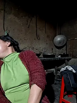 miomio-12 online show from 02-23-26, 01:33