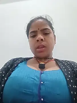 Pabitra cute online show from 12-23-25, 02:00