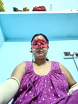 misti02 online show from 10-12-25, 10:44