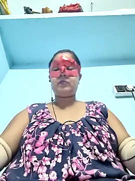misti02 online show from 10-17-25, 04:53