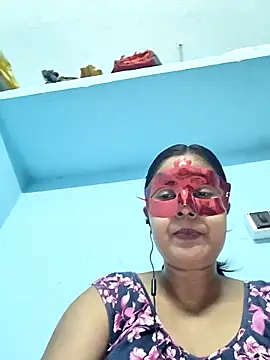 misti02 online show from 10-18-25, 04:42