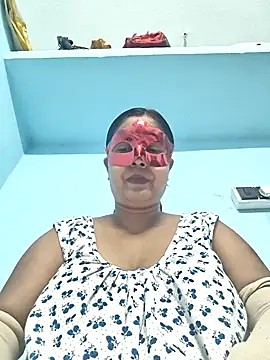misti02 online show from 10-10-25, 05:03