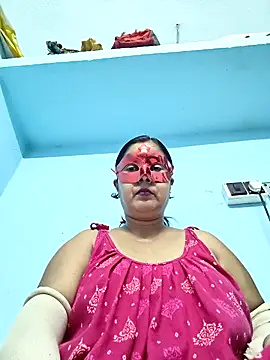 misti02 online show from 10-08-25, 04:51