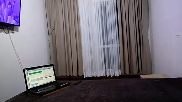 Snapshot of best_couple_for_u chatting on 02-23-26, 07:47 best couple for u online show from 02-23-26, 07:47