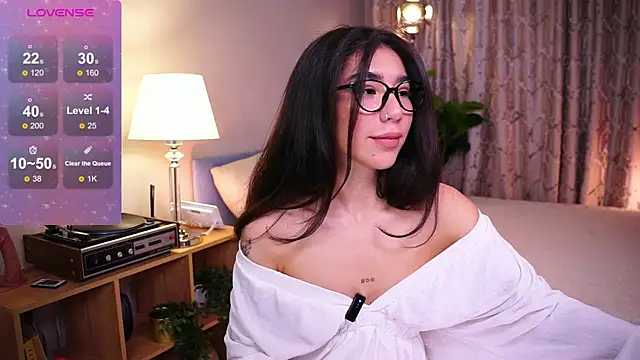 YokoKoko  online show from 11-19-25, 06:24