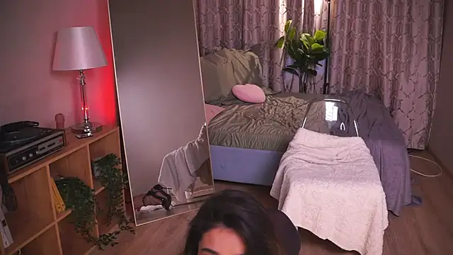 Snapshot of YokoKoko_ chatting on 02-18-26, 06:00 YokoKoko online show from 02-18-26, 06:00