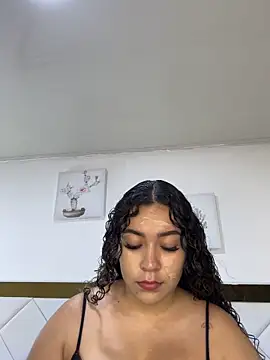 Snapshot of miss_ashley1_ chatting on 10-15-25, 11:40 miss ashley1 online show from 10-15-25, 11:40