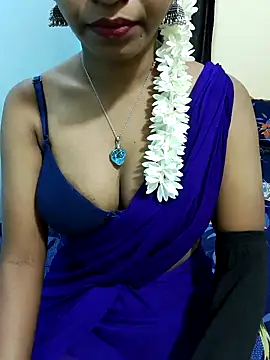 Chennai-couples online show from 12-17-25, 02:44