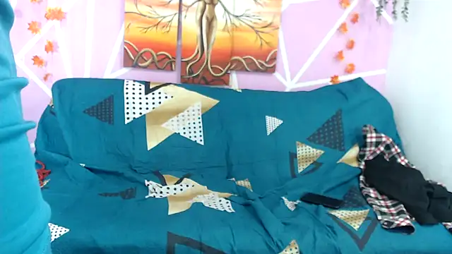AKARY01 online show from 10-18-25, 01:46