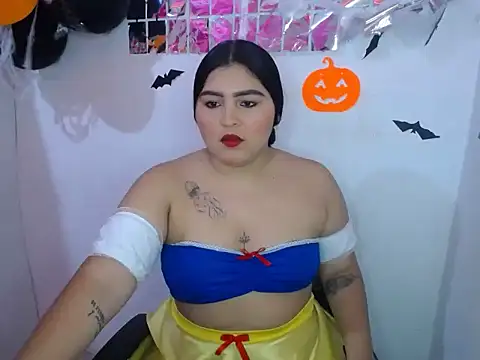 Snapshot of Gaby22d chatting on 10-27-25, 03:02 Gaby22d online show from 10-27-25, 03:02