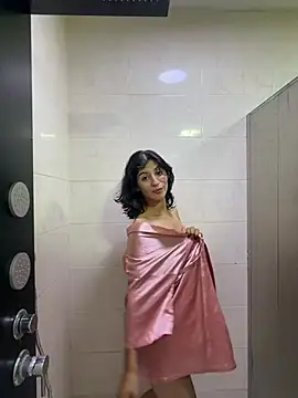 Liselotte  online show from 04-15-26, 10:54