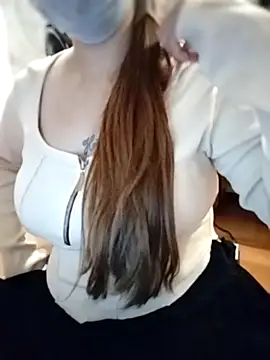 Babyloudi online show from 10-18-25, 05:15