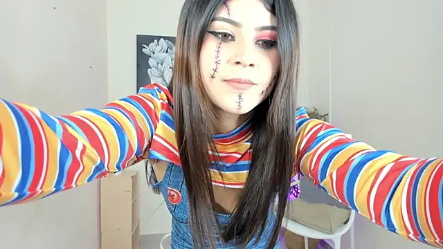 Snapshot of Gysel_flyn chatting on 10-26-25, 12:05 Gysel flyn online show from 10-26-25, 12:05