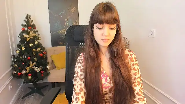 TiffanyYounge online show from 01-08-26, 04:29