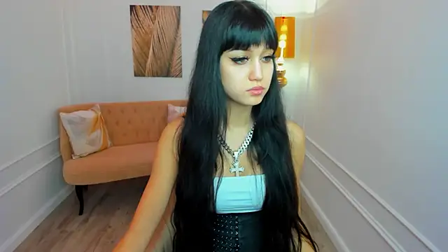 TiffanyYounge online show from 02-04-26, 12:11