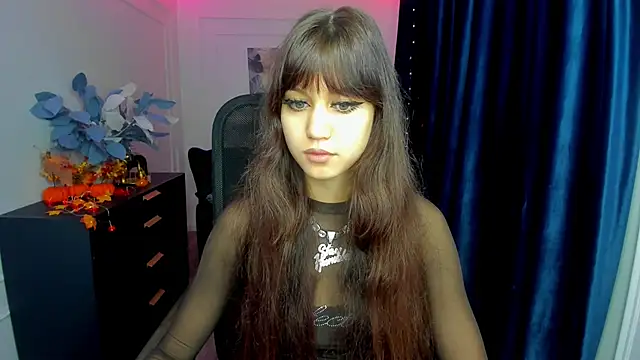 TiffanyYounge online show from 10-25-25, 04:11