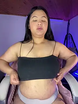 Emmi boobs online show from 10-22-25, 02:33